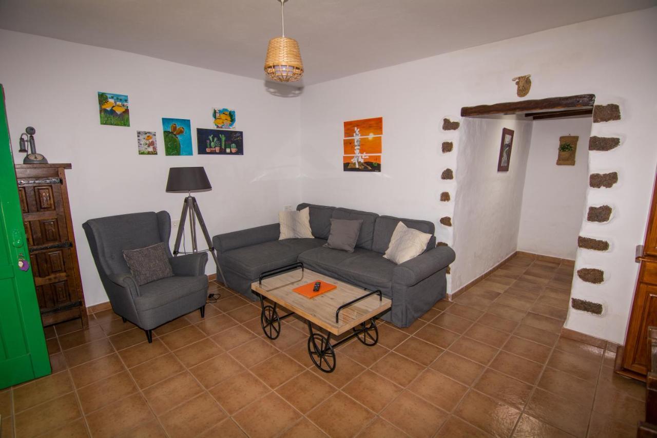 Buganvilla Molino Tinajo Ngoại thất bức ảnh